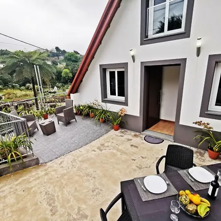 Holiday home Casa Tipica De Santana - Casa Do Avo Santana (Madeira)